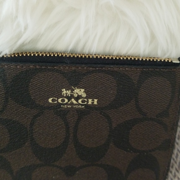 Coach Change Purse NWT - Picture 2 of 3